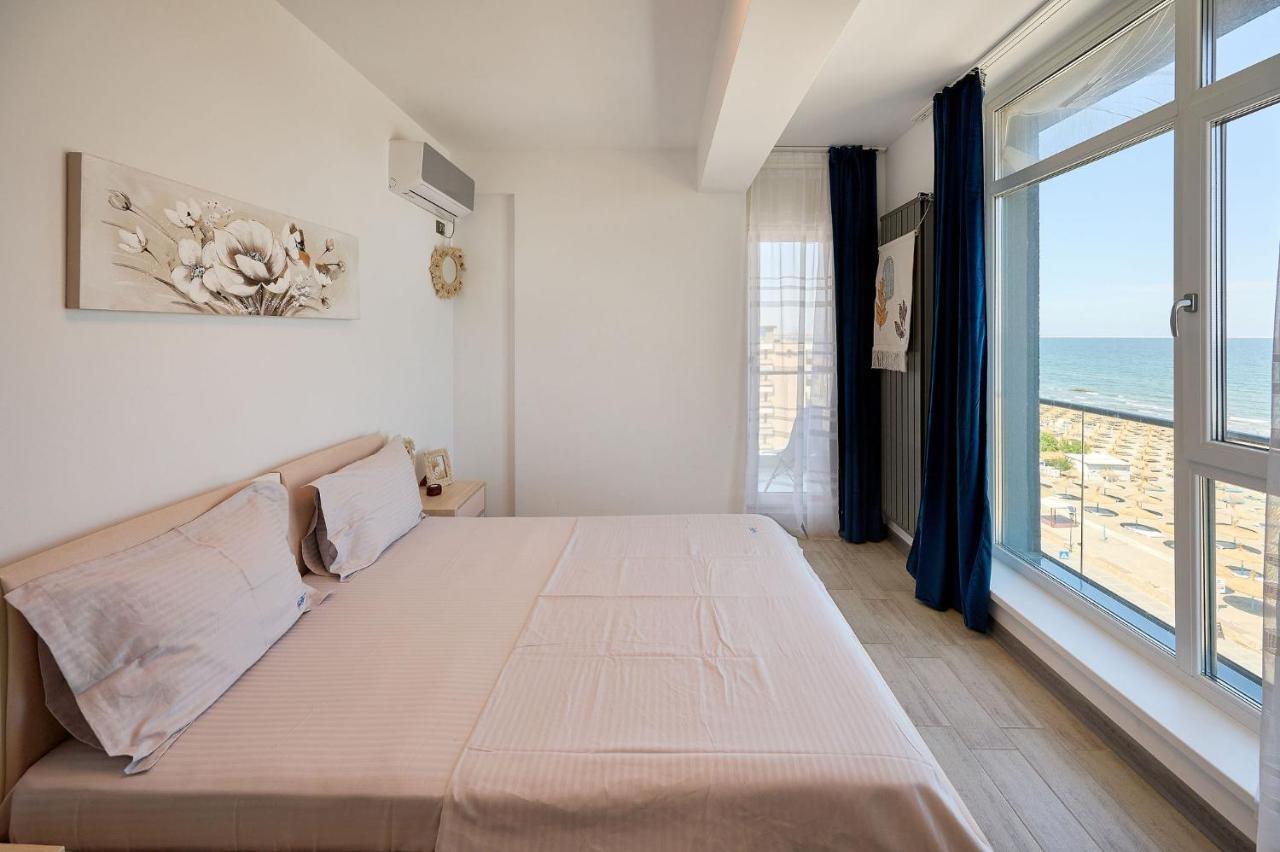 Paradise Sea View 2Bd Apt Spa N Pools Beach Resort Năvodari Eksteriør billede