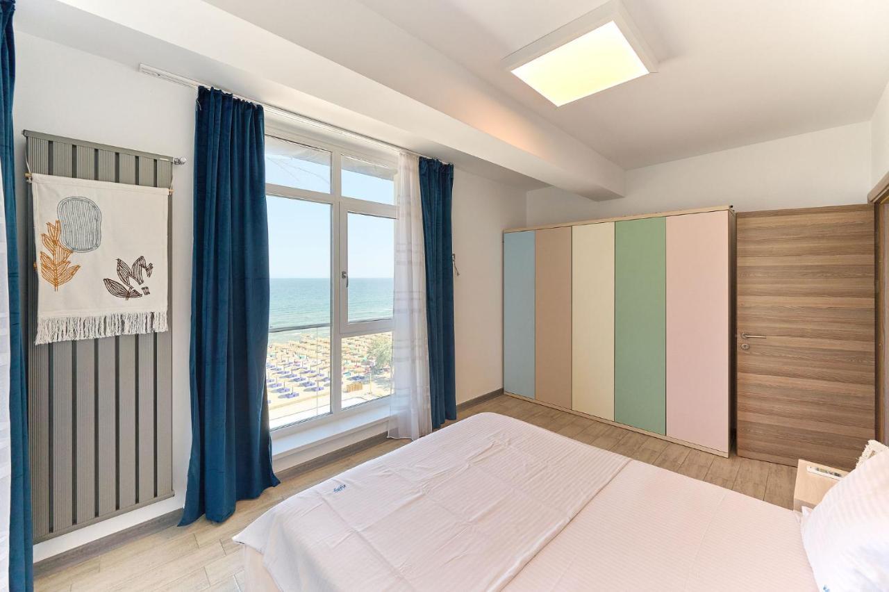 Paradise Sea View 2Bd Apt Spa N Pools Beach Resort Năvodari Eksteriør billede